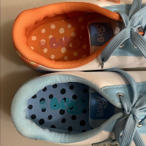 Ground Up Bluey Bingo Court Shoes Women’s Size 10 Sneakers Tennis Blue Orange - Picture 7 of 12